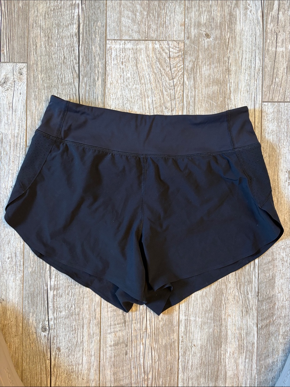 Athleta black running shorts Sz S